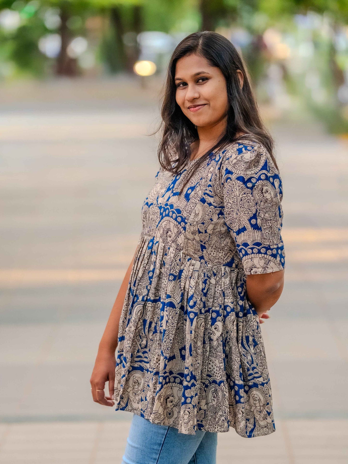 Indigo Classic – Kalamkari Feeding Friendly Maternity Short Kurti