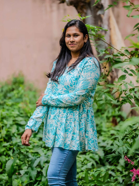 Mint Breeze – Feeding Friendly Maternity Short Kurti