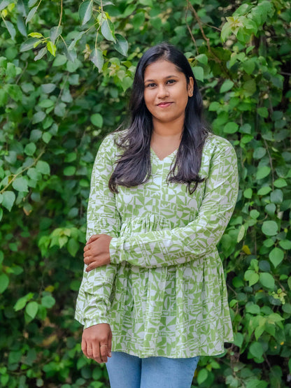 Green Whisper – Feeding Friendly Maternity Short Kurti