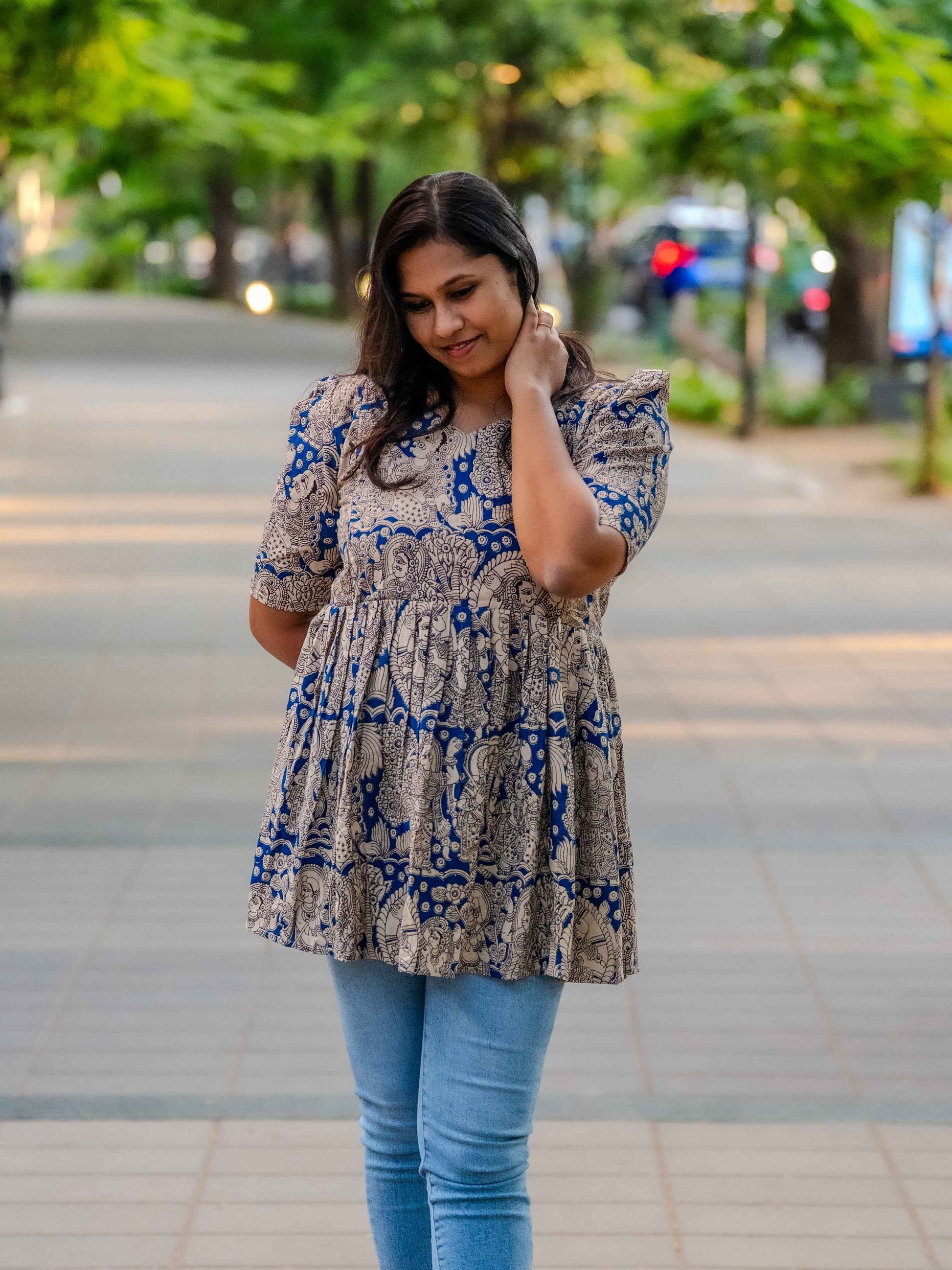 Indigo Classic – Kalamkari Feeding Friendly Maternity Short Kurti