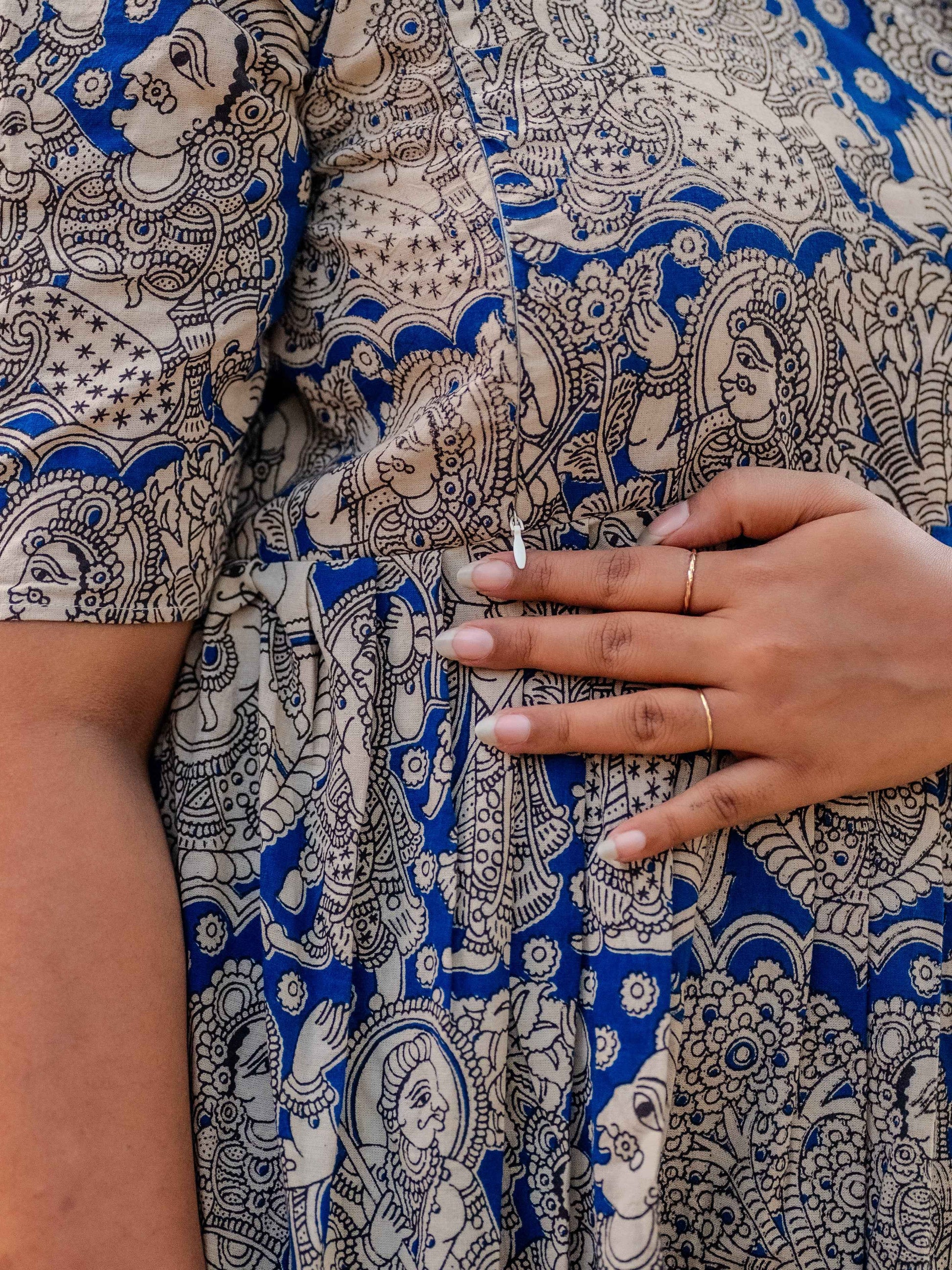 Indigo Classic – Kalamkari Feeding Friendly Maternity Short Kurti